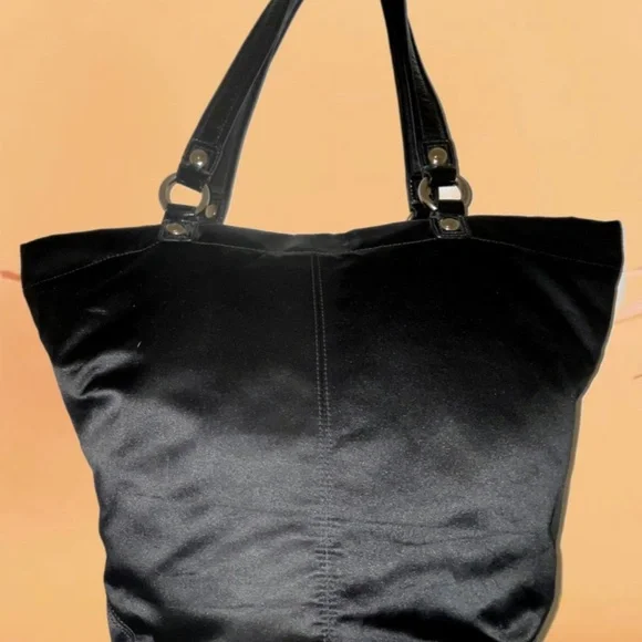 Coach Poppy *RARE* Special Edition Holiday Poppy Tote Multi-colored Rhinestone - Picture 2 of 6